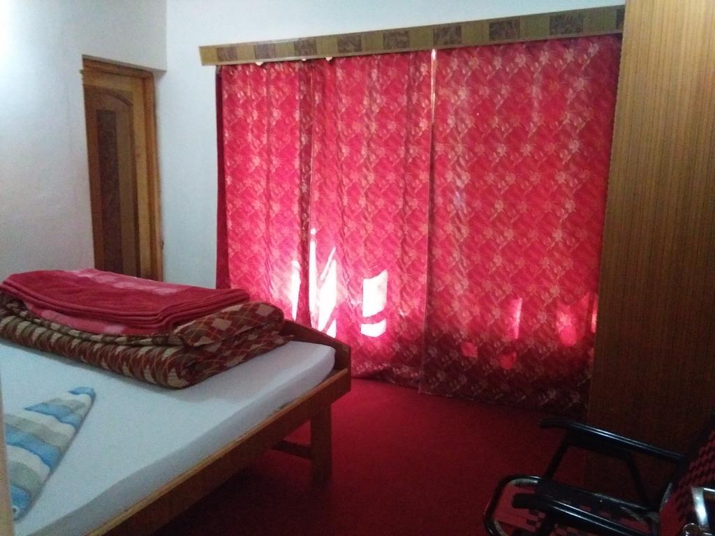 Galaxy Guest House Hundar Esterno foto